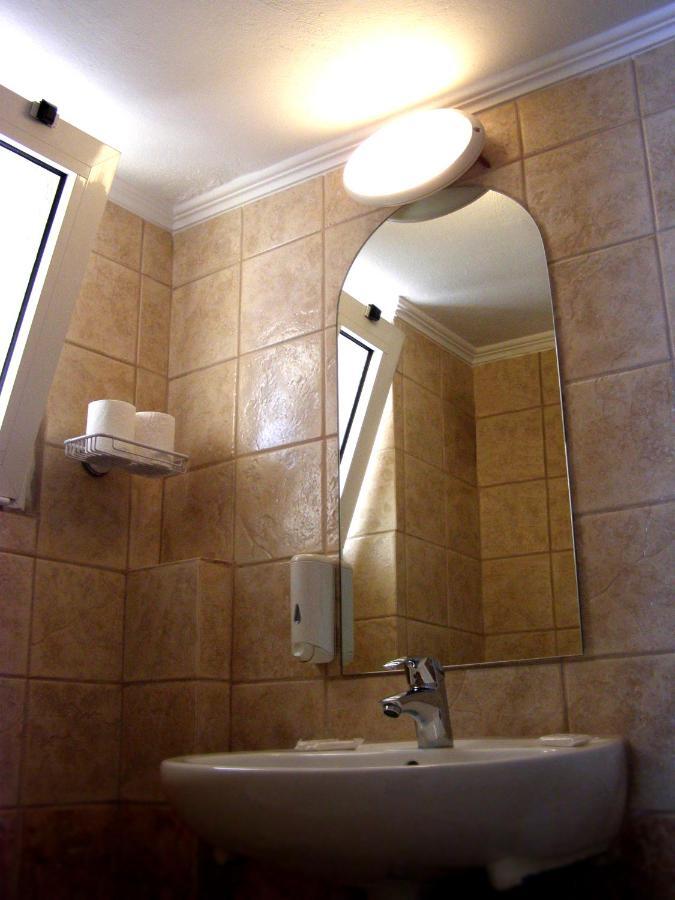 Arma Faliro Apartments Athens Room photo